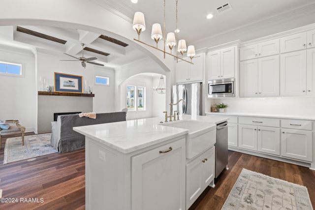 400 Villager Avenue, Scott, LA 70583