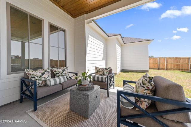 400 Villager Avenue, Scott, LA 70583