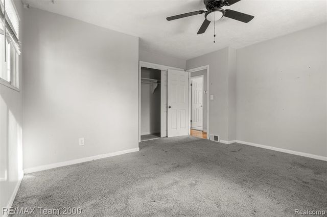 20295 Huntington Road, Detroit, MI 48219