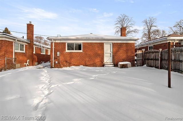 20295 Huntington Road, Detroit, MI 48219