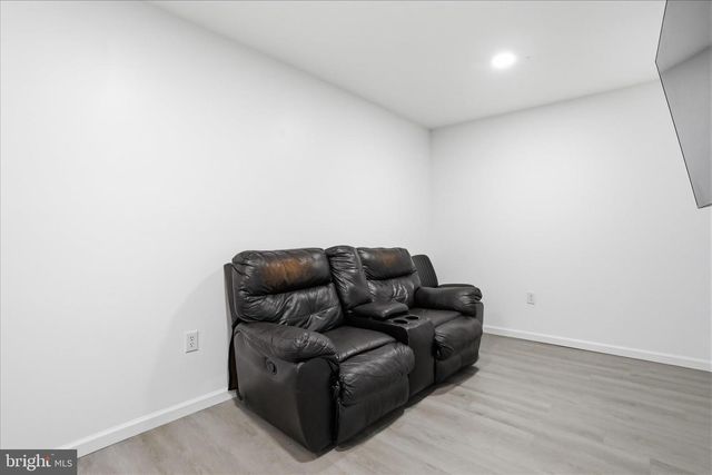 15 CANTERBURY DR, Chambersburg, PA 17201