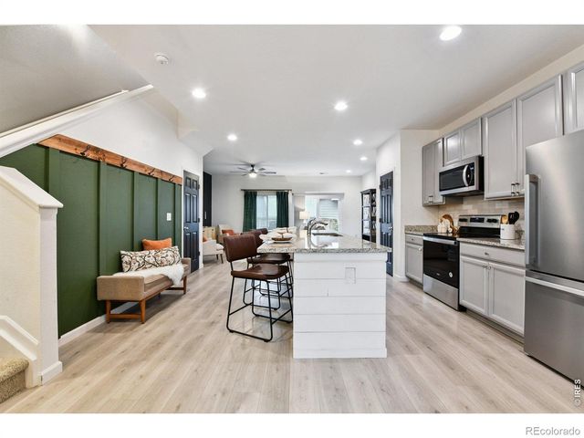 14700 E 104th Avenue 1302, Commerce City, CO 80022