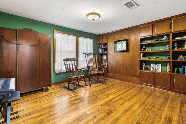 266 County Road 2275, Cleveland, TX 77327