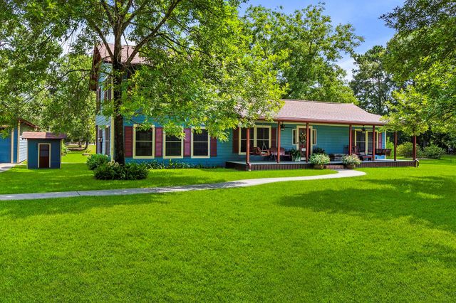 266 County Road 2275, Cleveland, TX 77327