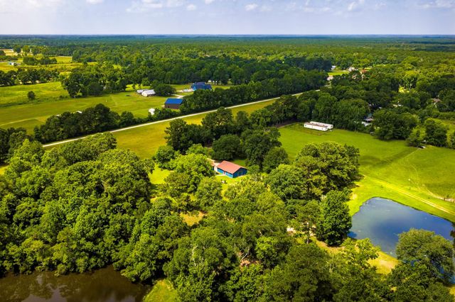 266 County Road 2275, Cleveland, TX 77327