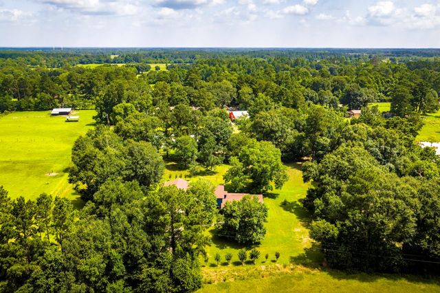 266 County Road 2275, Cleveland, TX 77327