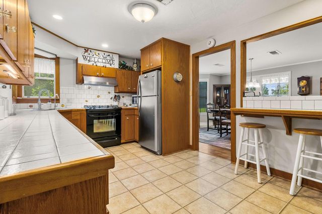 266 County Road 2275, Cleveland, TX 77327