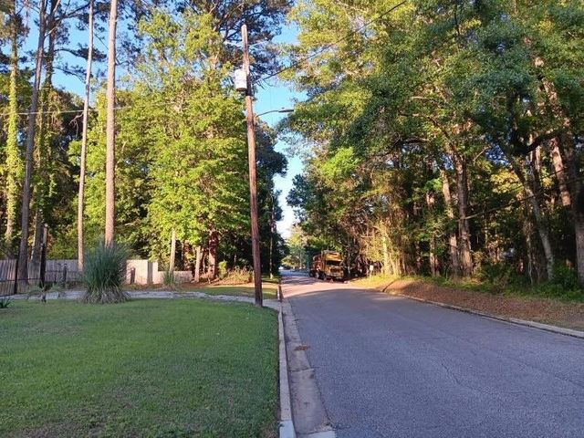 1211 Stewart Road, Mobile, AL 36605