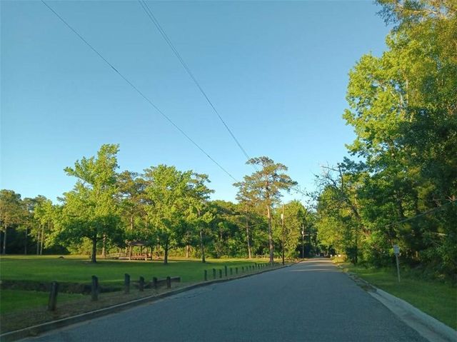 1211 Stewart Road, Mobile, AL 36605