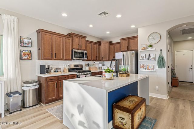 793 W TRELLIS Road, Queen Creek, AZ 85140