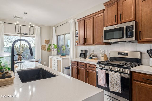 793 W TRELLIS Road, Queen Creek, AZ 85140