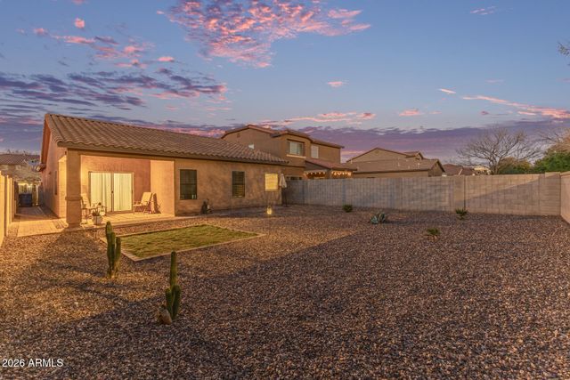 793 W TRELLIS Road, Queen Creek, AZ 85140