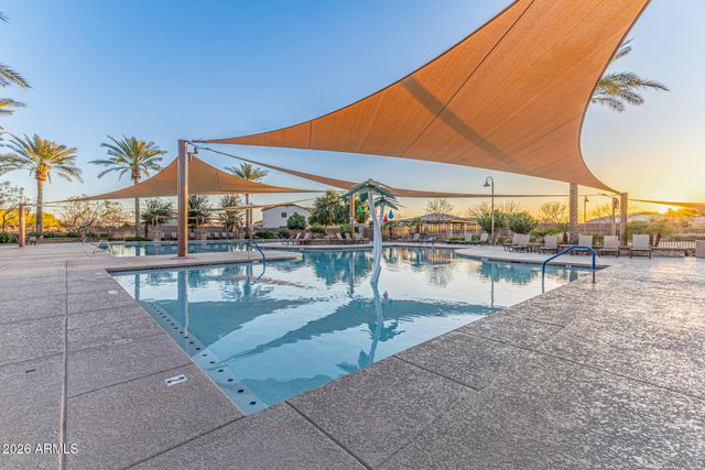 793 W TRELLIS Road, Queen Creek, AZ 85140