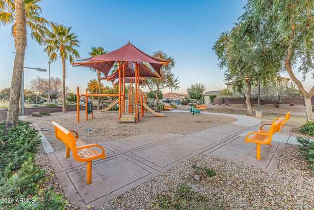 793 W TRELLIS Road, Queen Creek, AZ 85140