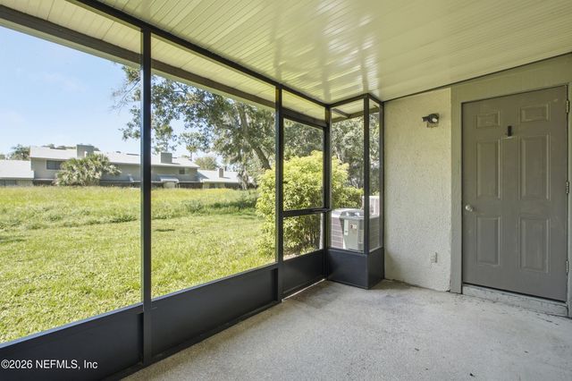 7623 BAYMEADOWS Circle W 2022, Jacksonville, FL 32256