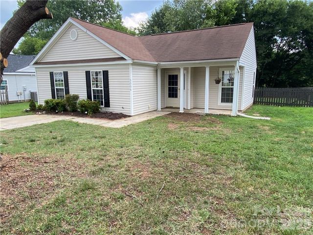 3008 Hawick Commons Drive, Concord, NC 28027