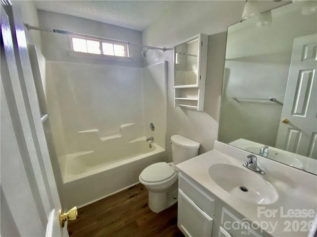 3008 Hawick Commons Drive, Concord, NC 28027