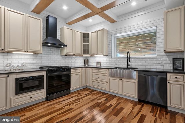 3522 SOUTH DAKOTA AVE NE, Washington, DC 20018