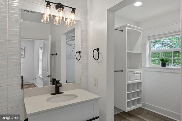 3522 SOUTH DAKOTA AVE NE, Washington, DC 20018