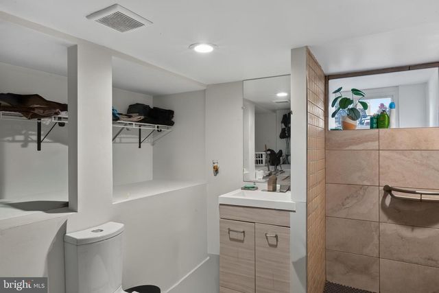 3522 SOUTH DAKOTA AVE NE, Washington, DC 20018