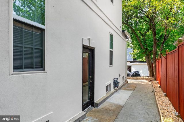 3522 SOUTH DAKOTA AVE NE, Washington, DC 20018