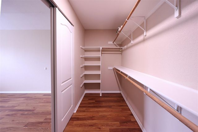 1305 Willow Bluff DR, Pflugerville, TX 78660