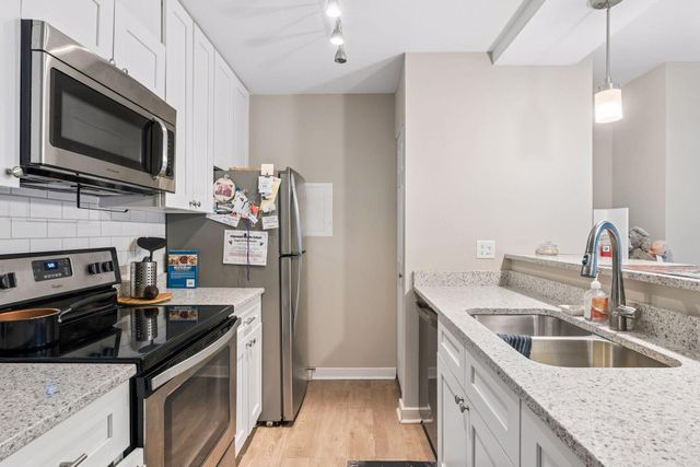 433 S 7th Street 2211, Minneapolis, MN 55415