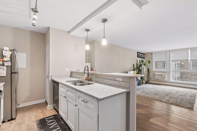 433 S 7th Street 2211, Minneapolis, MN 55415