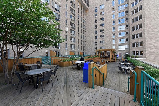 433 S 7th Street 2211, Minneapolis, MN 55415