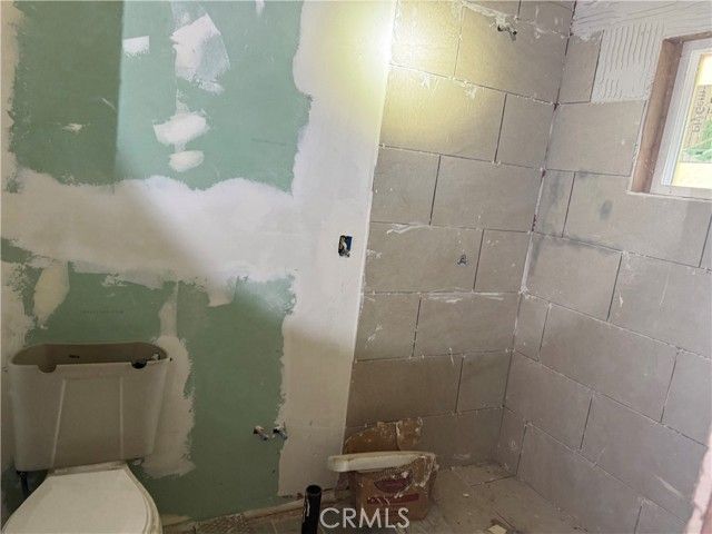 8539 W Avenue L, Lancaster, CA 93536