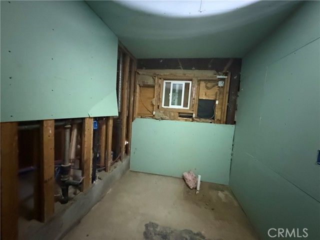 8539 W Avenue L, Lancaster, CA 93536