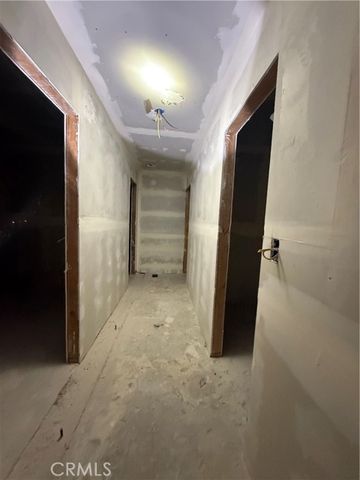 8539 W Avenue L, Lancaster, CA 93536