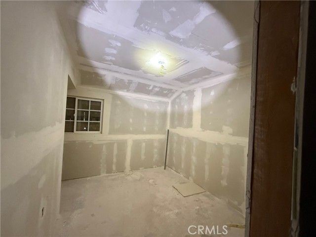 8539 W Avenue L, Lancaster, CA 93536