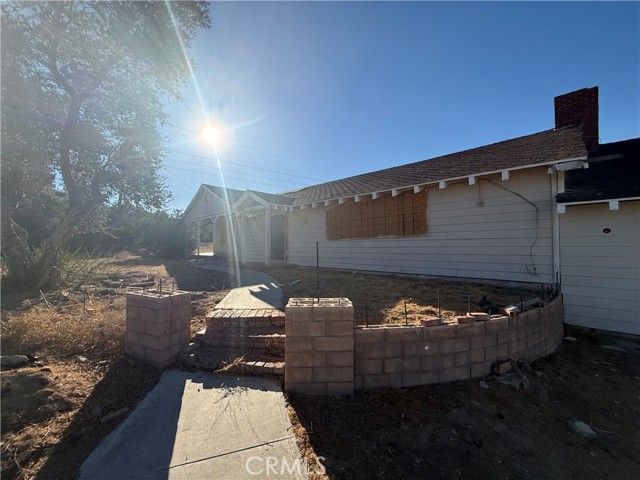 8539 W Avenue L, Lancaster, CA 93536