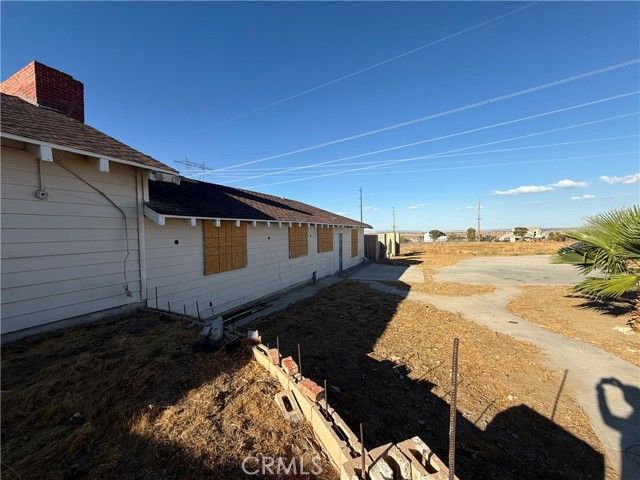 8539 W Avenue L, Lancaster, CA 93536