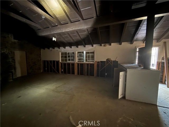 8539 W Avenue L, Lancaster, CA 93536