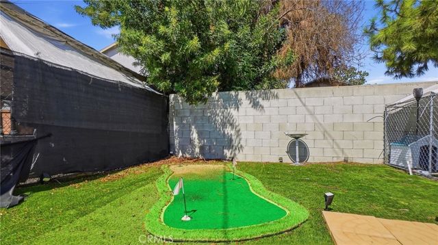 201 E 111th Place, Los Angeles, CA 90061