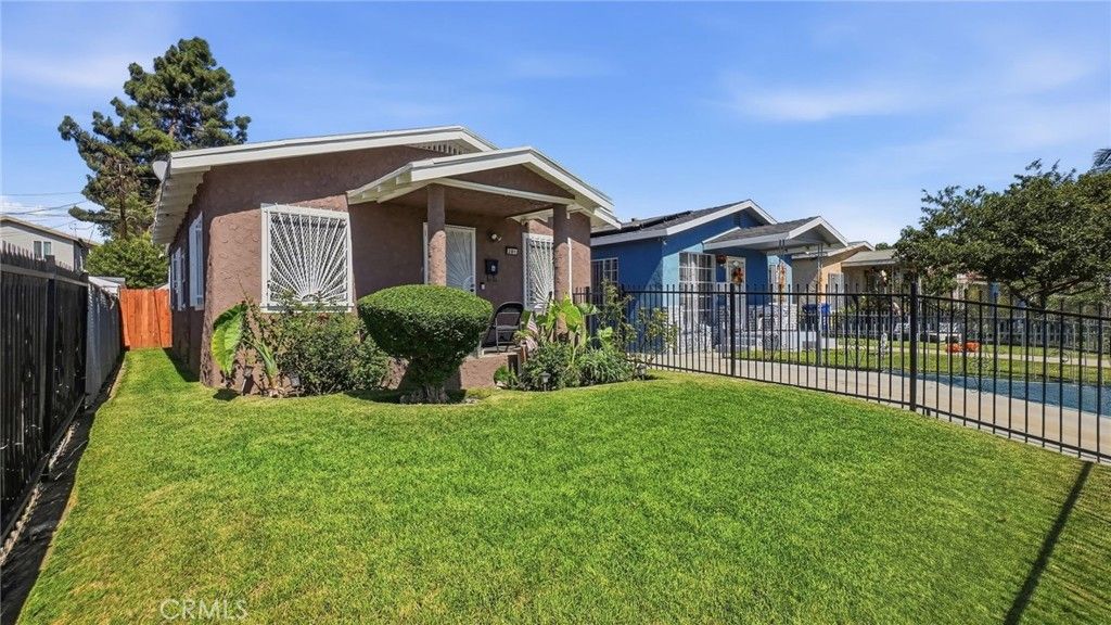 201 E 111th Place, Los Angeles, CA 90061 — photo 4