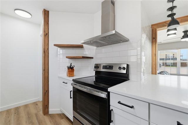 2304 SE Jayel Terrace 1, Bentonville, AR 72712