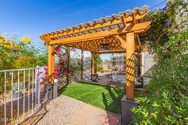 17606 N 133RD Drive, Sun City West, AZ 85375