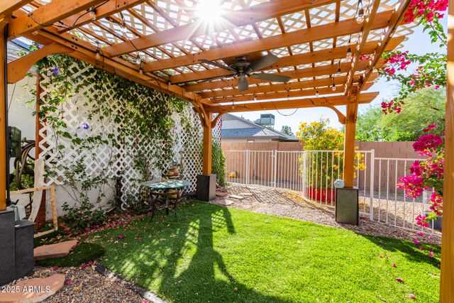 17606 N 133RD Drive, Sun City West, AZ 85375