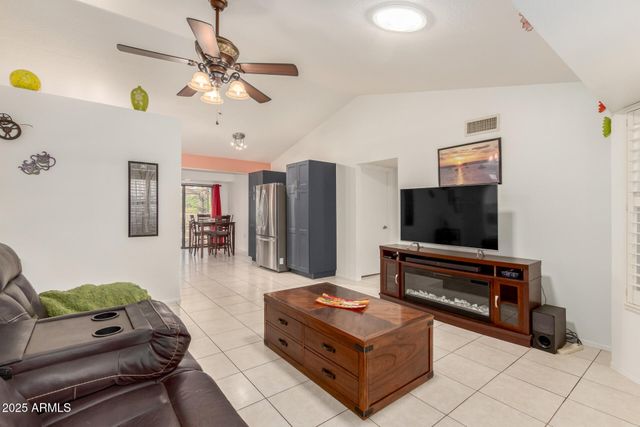 17606 N 133RD Drive, Sun City West, AZ 85375