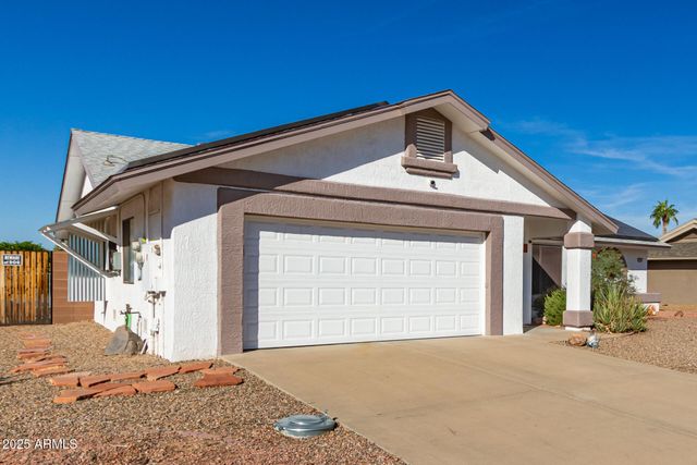 17606 N 133RD Drive, Sun City West, AZ 85375