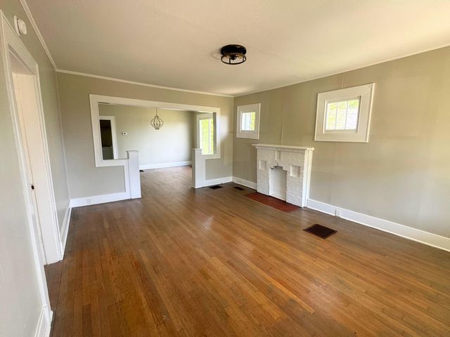 3521 Chandler Avenue, Chattanooga, TN 37410