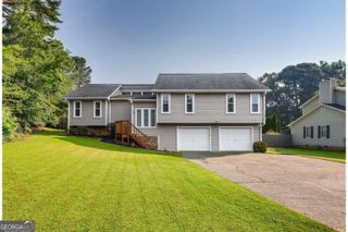 721 Shannon Green Circle SW, Mableton, GA 30126