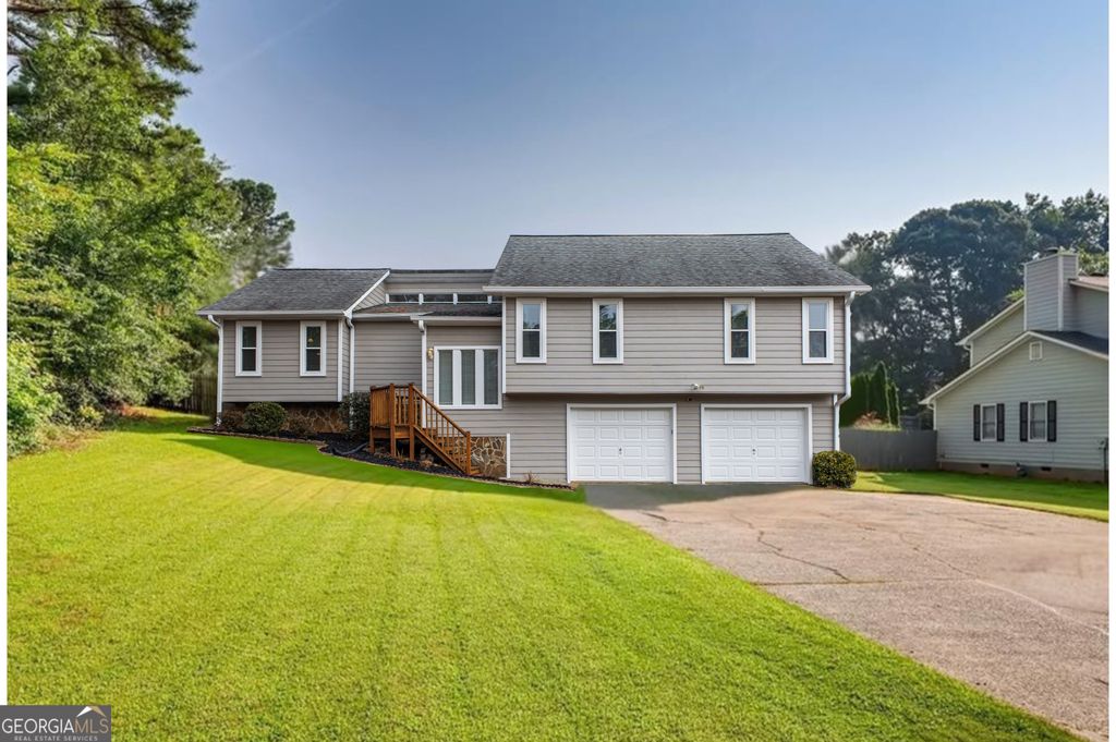 721 Shannon Green Circle SW, Mableton, GA 30126