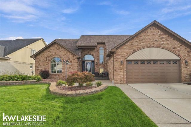 53572 Villa Rosa Drive, Macomb Twp, MI 48042