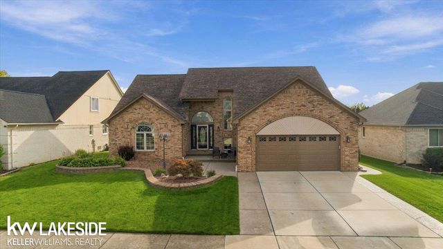 53572 Villa Rosa Drive, Macomb Twp, MI 48042