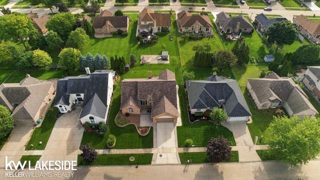 53572 Villa Rosa Drive, Macomb Twp, MI 48042