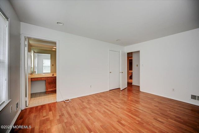 308 Balsam Court, Howell, NJ 07731